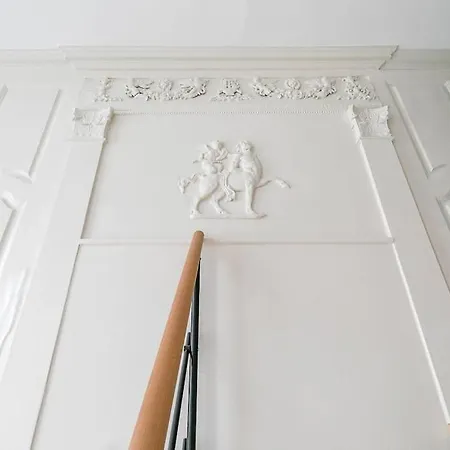 Le Bressey アパート ディジョン